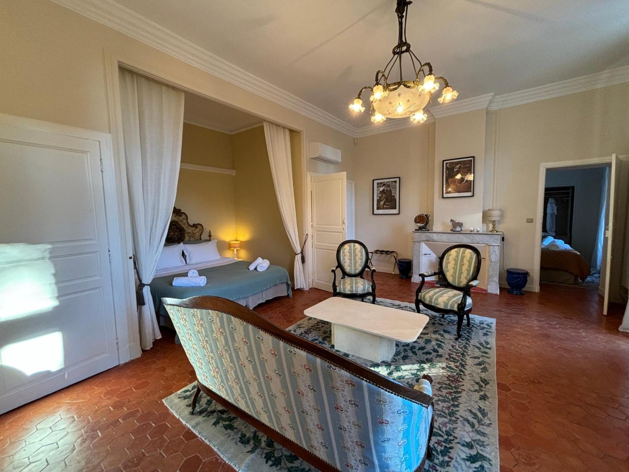 Chateau De Roquelune Pézenas Екстериор снимка